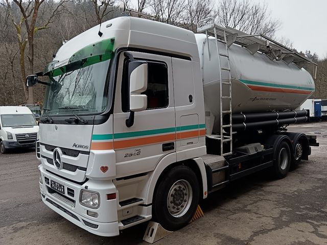 Mercedes-Benz Actros 2548 6x2 SPITZER MEHL TRANSPORT