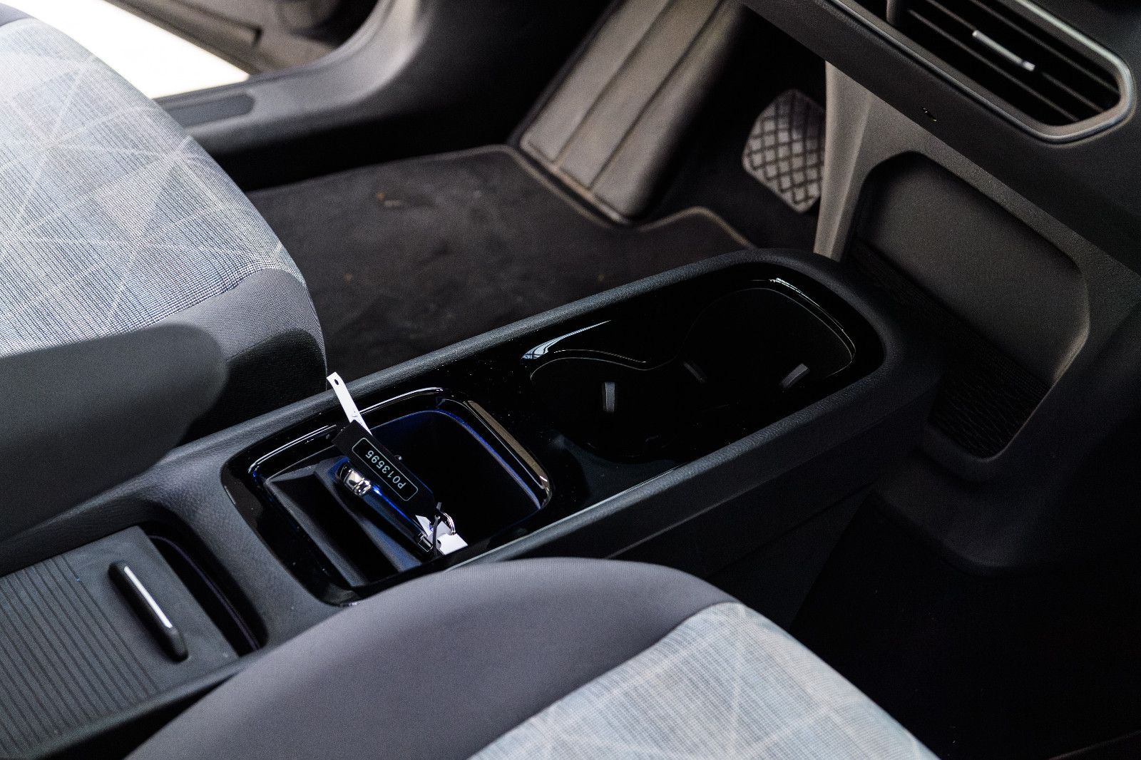 Fahrzeugabbildung Volkswagen ID.3 Pure Performance City LED+NAV+SHZ+ACC+APP