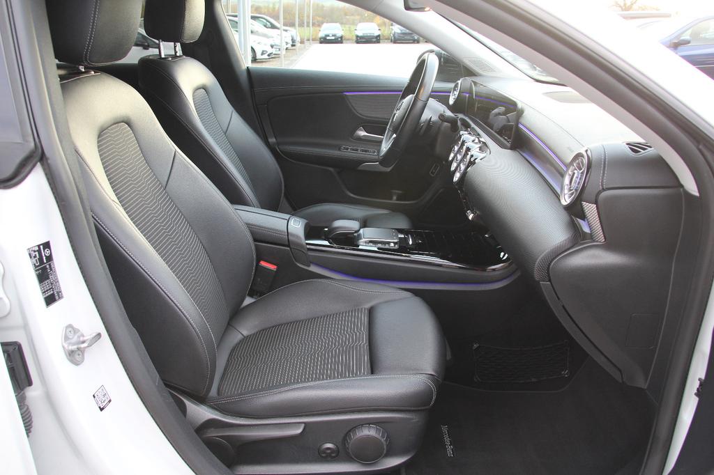 Mercedes-Benz CLA 200 Shooting Brake