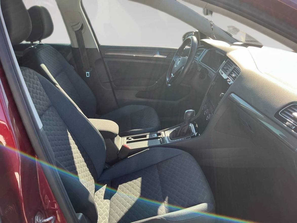 Fahrzeugabbildung Volkswagen Golf 1.5 TSI ACT OPF DSG IQ Drive
