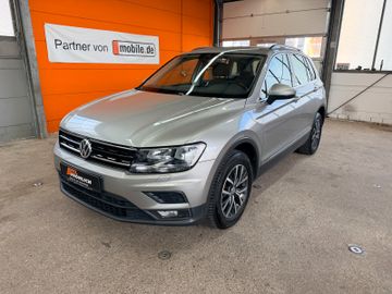 Volkswagen Tiguan - 1
