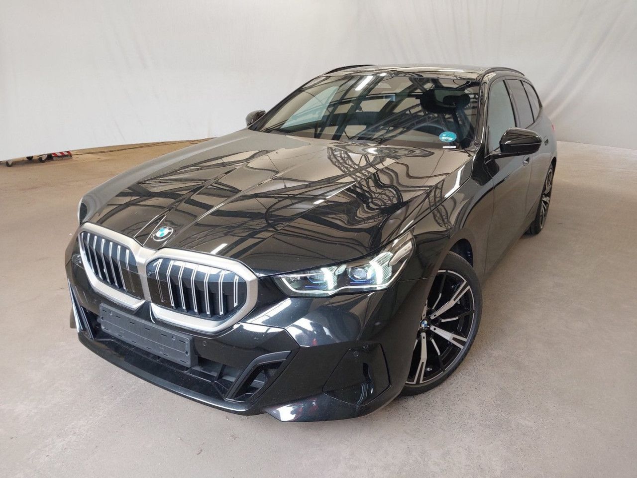BMW 520d T 511,- 0Anz M SPORT AdLED DA 360° Sthz foto 3
