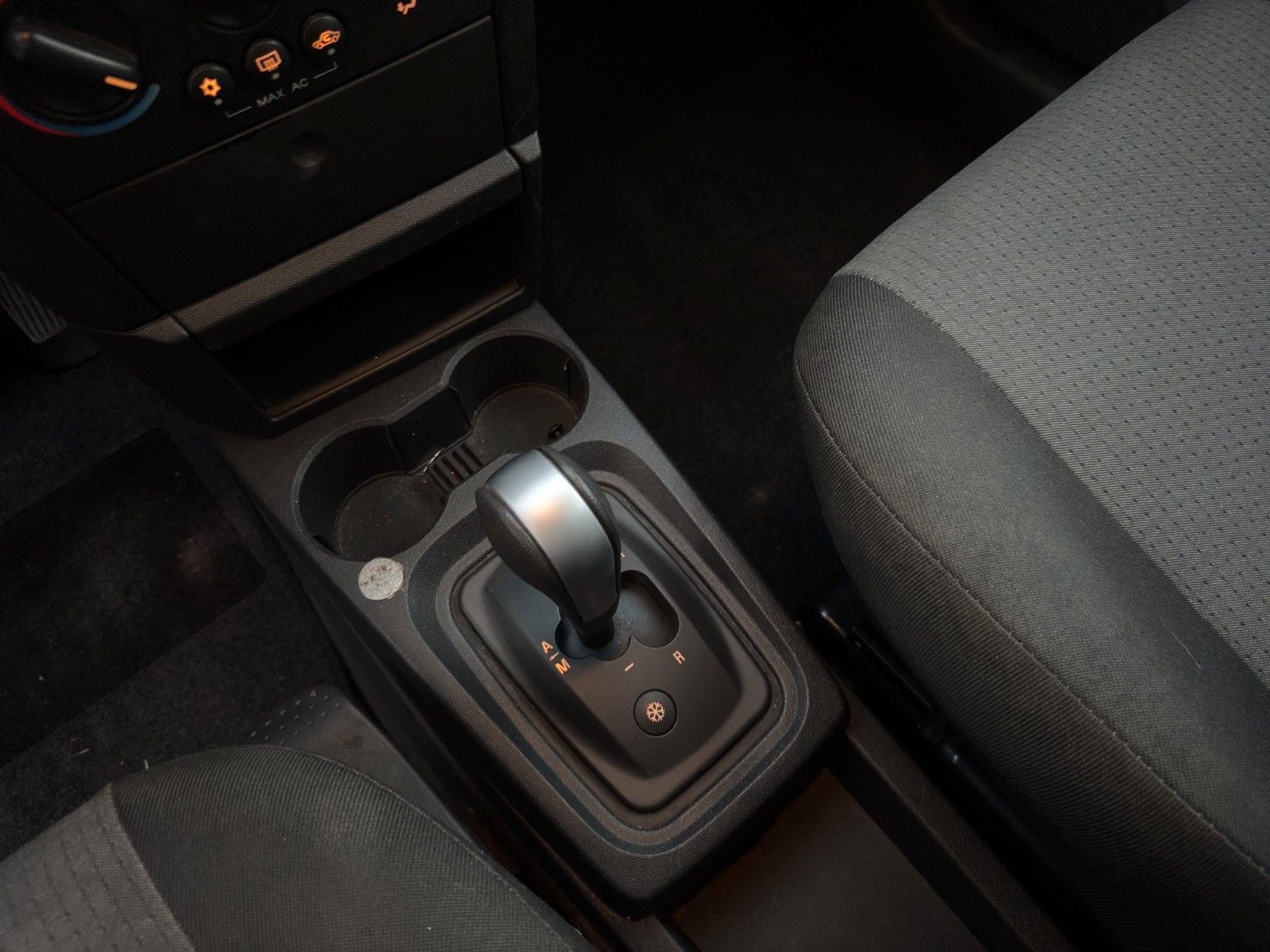 Fahrzeugabbildung Opel Meriva 1.6 Automatik/Klima/1Hand/Zahnrimmen Neu/