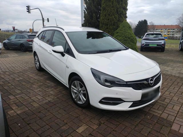 Opel Astra K Sportstourer Automatik AHK