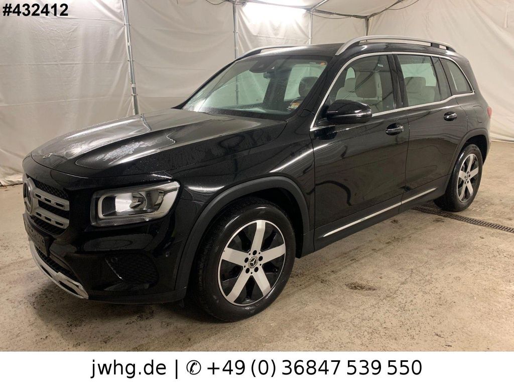 Mercedes-Benz GLB 220