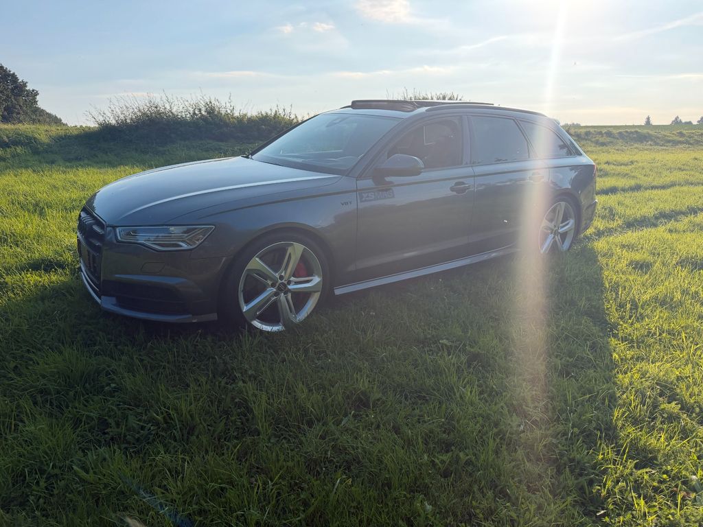Image of Audi S6