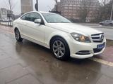 Mercedes-Benz C 180 C Coupe C 180 CGI Edition C Automatik - Mercedes-Benz C 180 aus 2012: Coupe