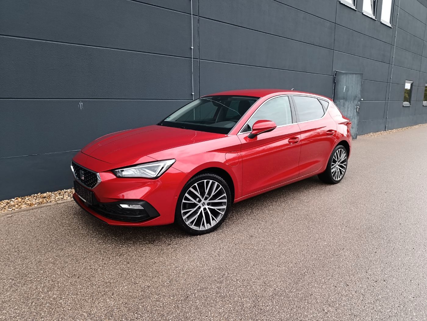 Seat Leon 1.4 eHybrid Xcellence NAVI KAMERA ACC imagem 2