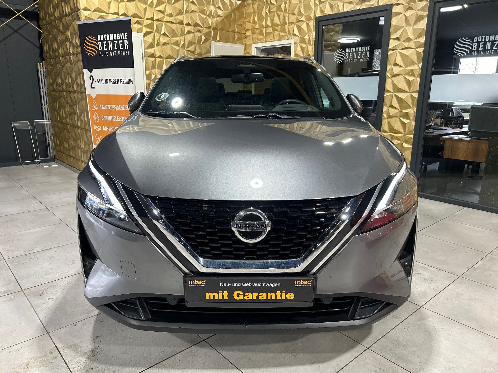 Fahrzeugabbildung Nissan Qashqai Tekna/PANO/360°/APPLE/BOSE/HEAD-UP/SHZ