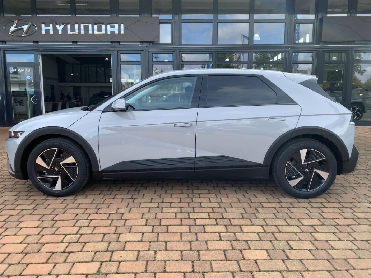 Fahrzeugabbildung Hyundai IONIQ 5 Centriq 2WD 84 kWh Bose Soundsystem*