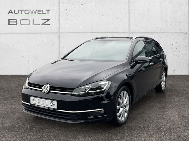 Volkswagen Golf VII Highline 1.5 TSI Navi Massagesitze LED 