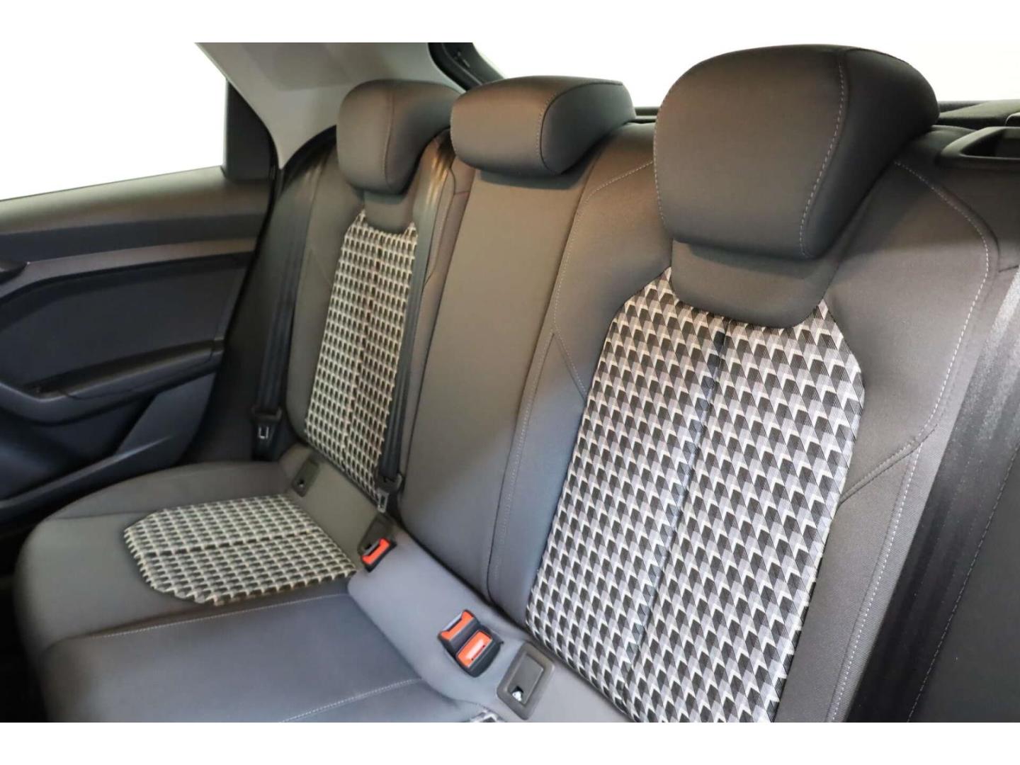 Audi A1 allstreet 30 TFSI 6-Gg. LED/NAV/Virt./PDC/GRA, миниатюра 11