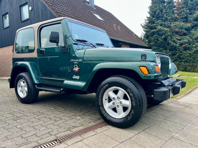 Jeep Wrangler Sahara 4,0 TJ 1.Hand Hardtop nur 139tkm