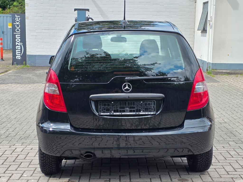 Mercedes-Benz A 160