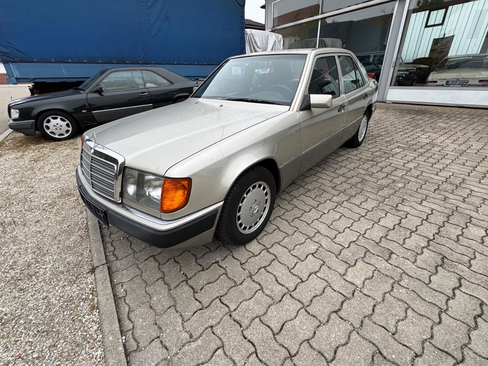 Mercedes-Benz 300 D W124,SHD, sehr gute Substanz,