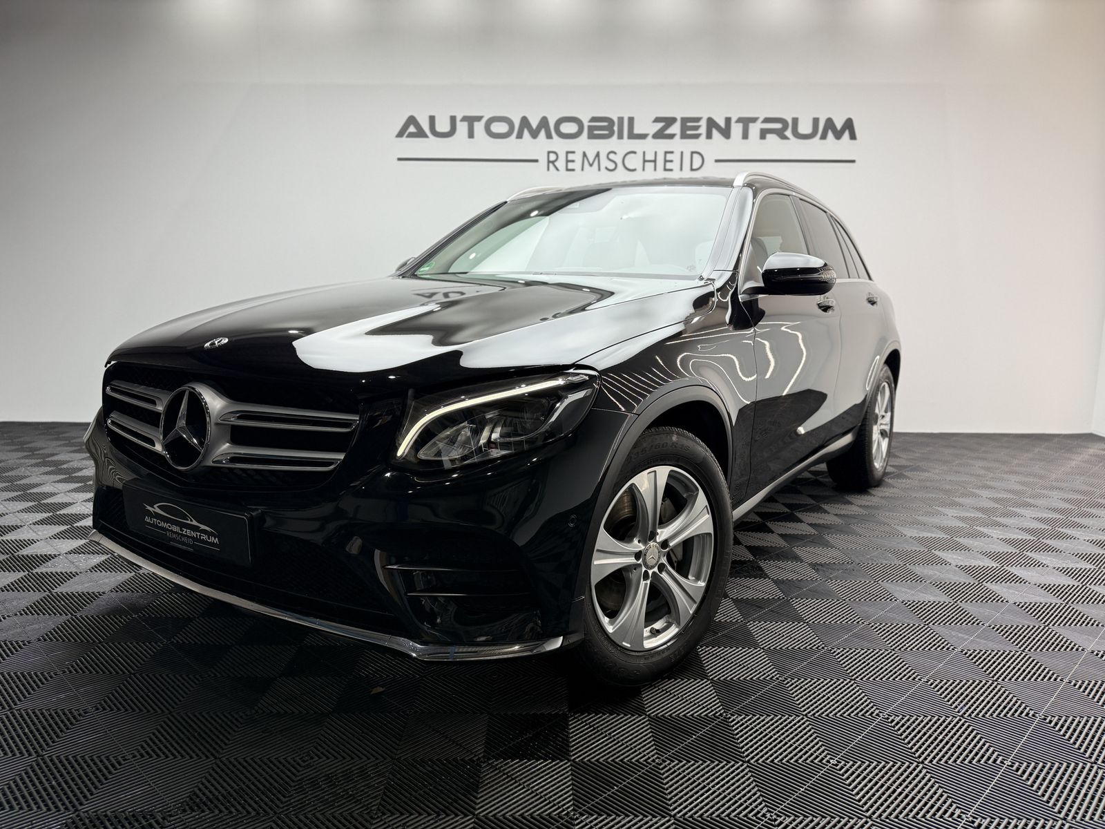MERCEDES-BENZ GLC GLC 250 d 4Matic*Burmester*Kamera*