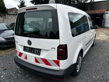 Volkswagen Caddy Maxi - 4