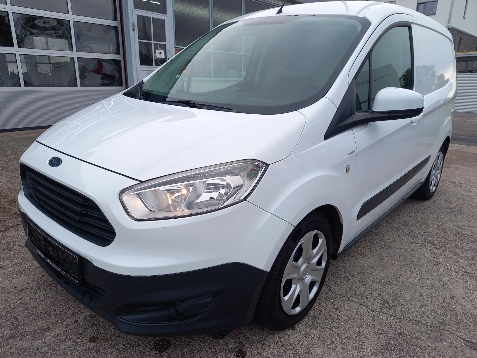 Ford Transit Courier 1.5 tdci Klima PDC EU5