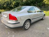 Volvo S60 2.4 Automatik mit LPG Anlage - Volvo S60 aus 2001: 2.4