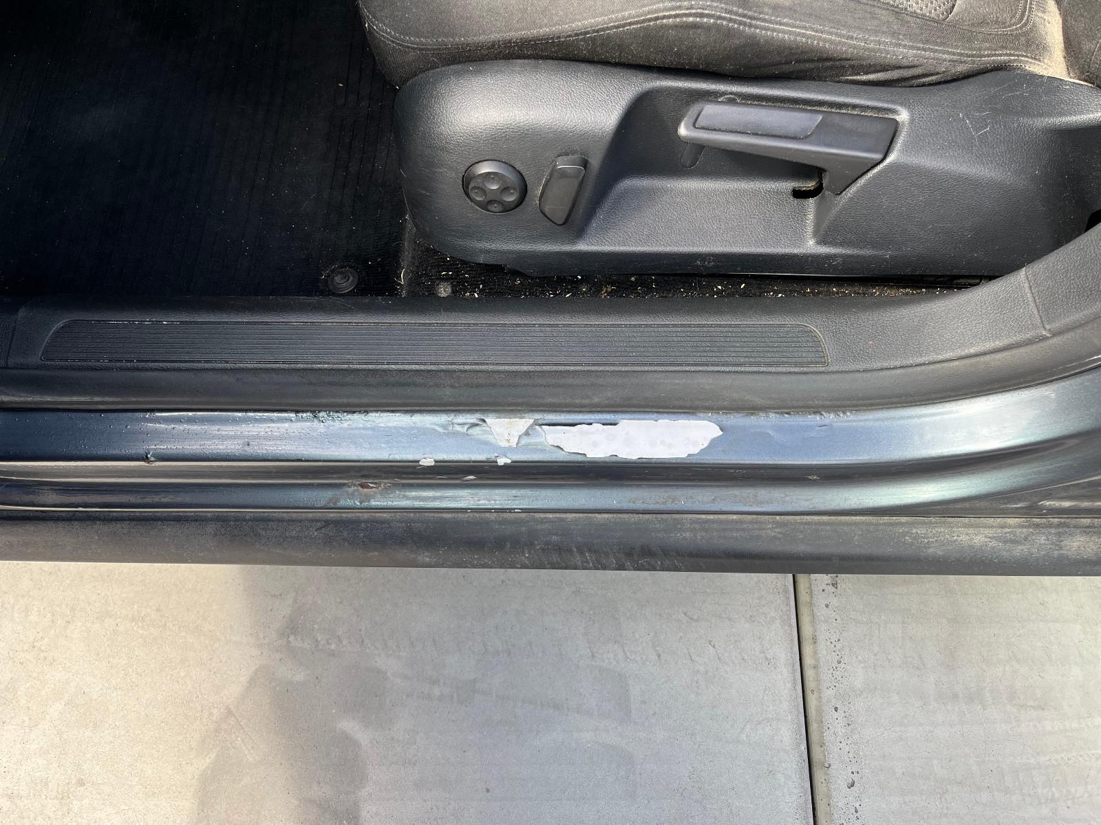 Volkswagen Passat 2010 — photo 16