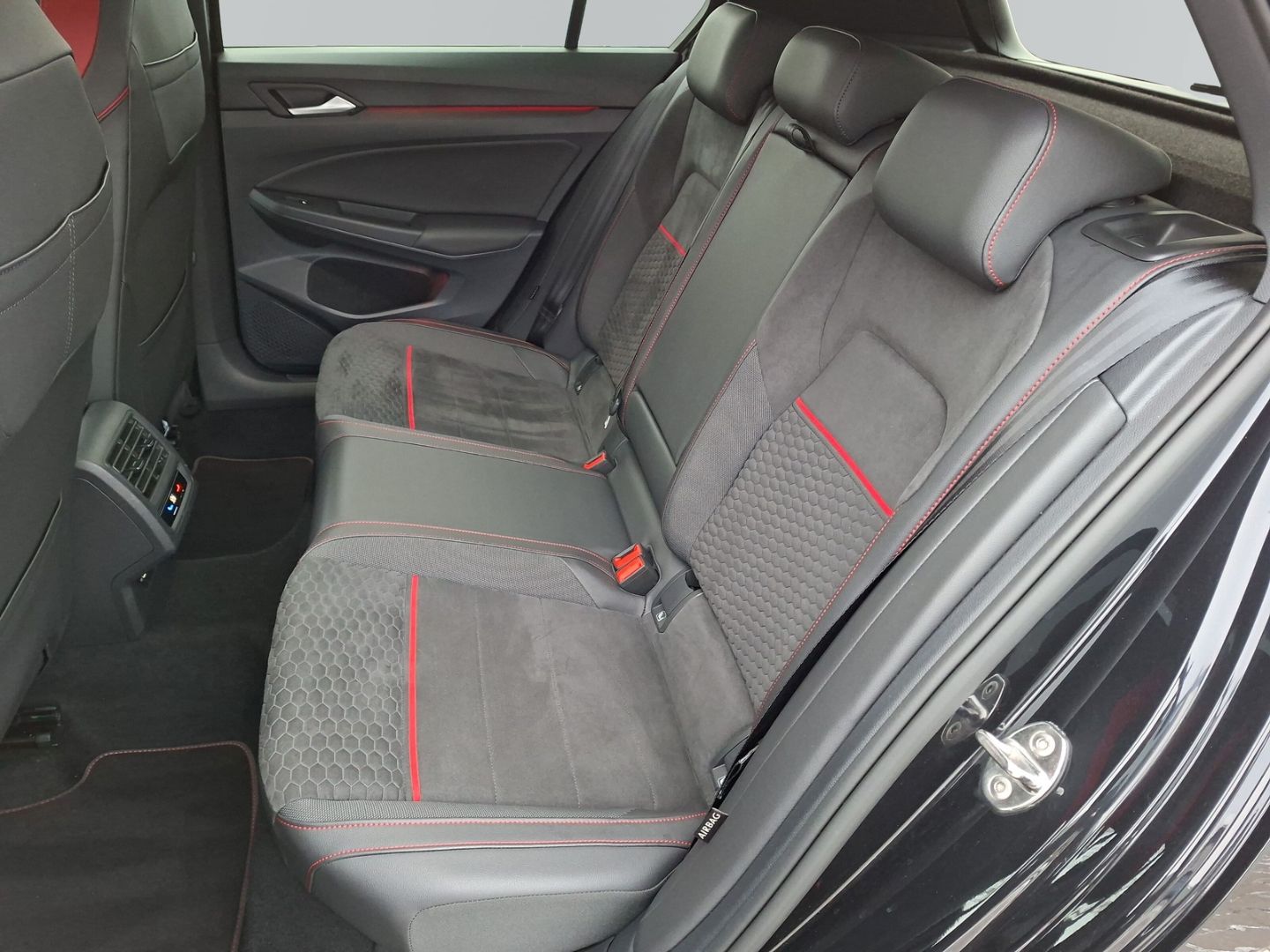 Golf VIII GTI Clubsport Edition 45 *AKRA*Pano*