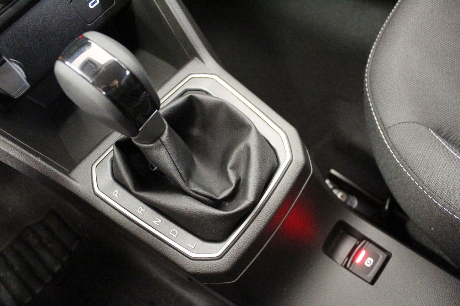 Fahrzeugabbildung Dacia Sandero TCe 90 auto Journey *Komfort-Paket*Sitzh