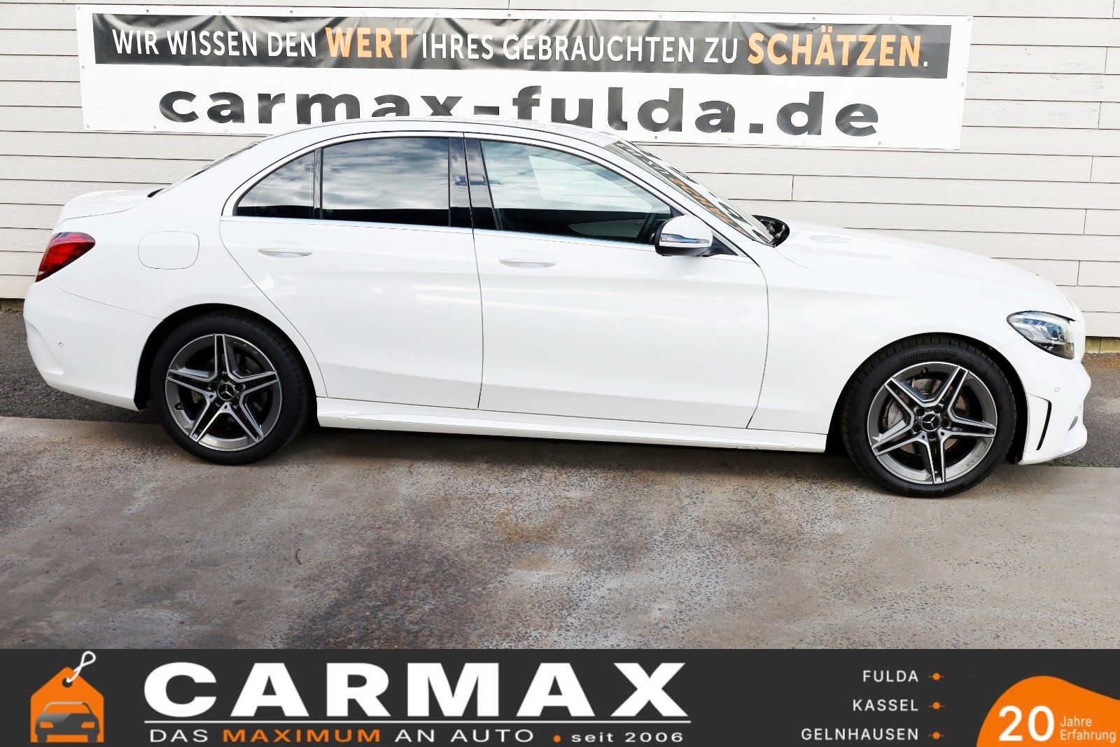 Fahrzeugabbildung Mercedes-Benz C 180 CGI Leder,Navi,LED,SH,Sternenhimmel,Park P