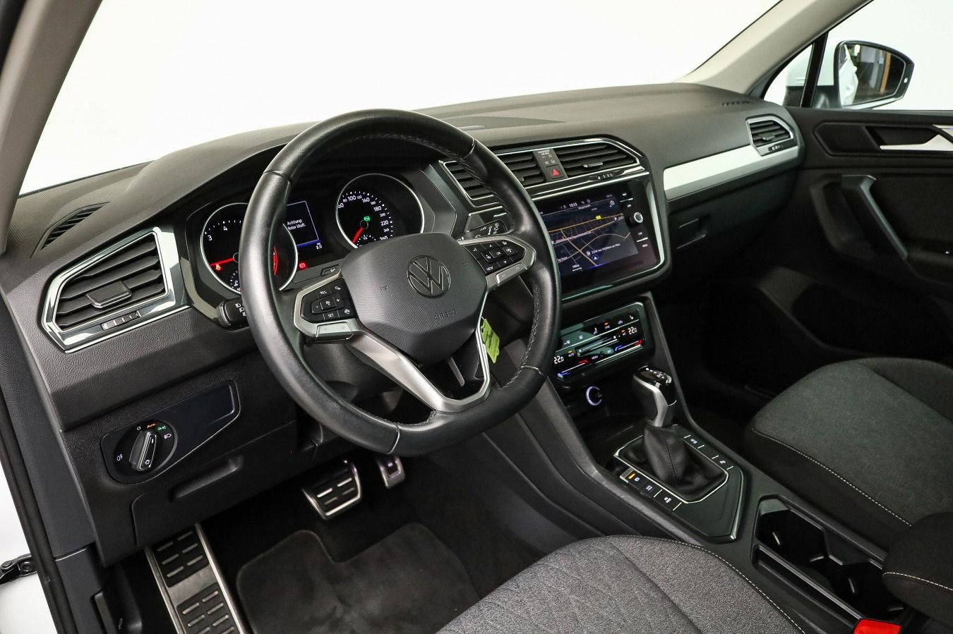 Volkswagen Tiguan - Bild 12