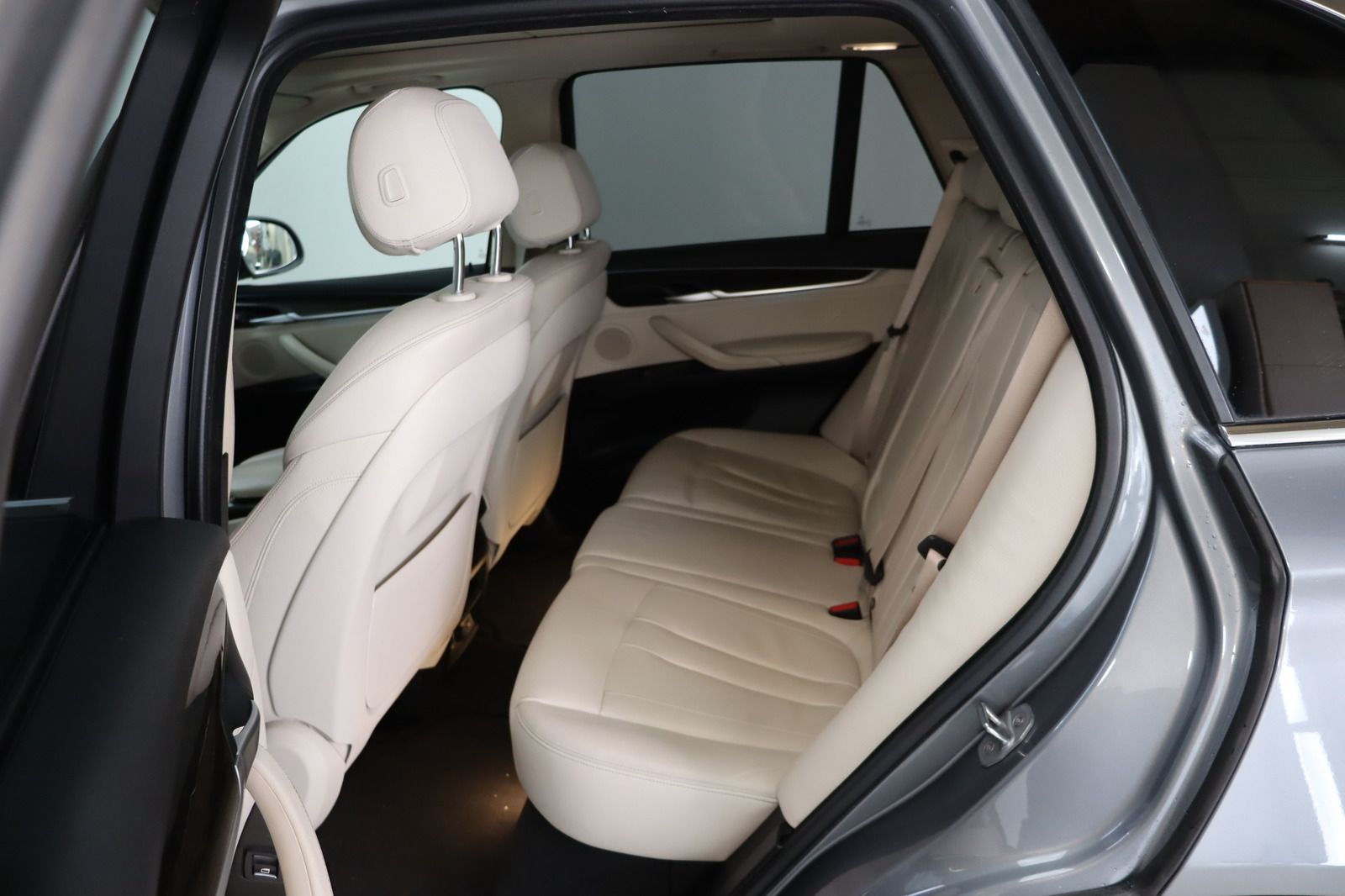 Fahrzeugabbildung BMW X5 xDrive30d * HUD* Pano * Memory * RFK *