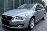 Volvo V70 Kombi 2.0 Diesel Automatik*Leder*PDC*Navi* - Volvo V70 mit Diesel-Antrieb: Kombi, Automatik
