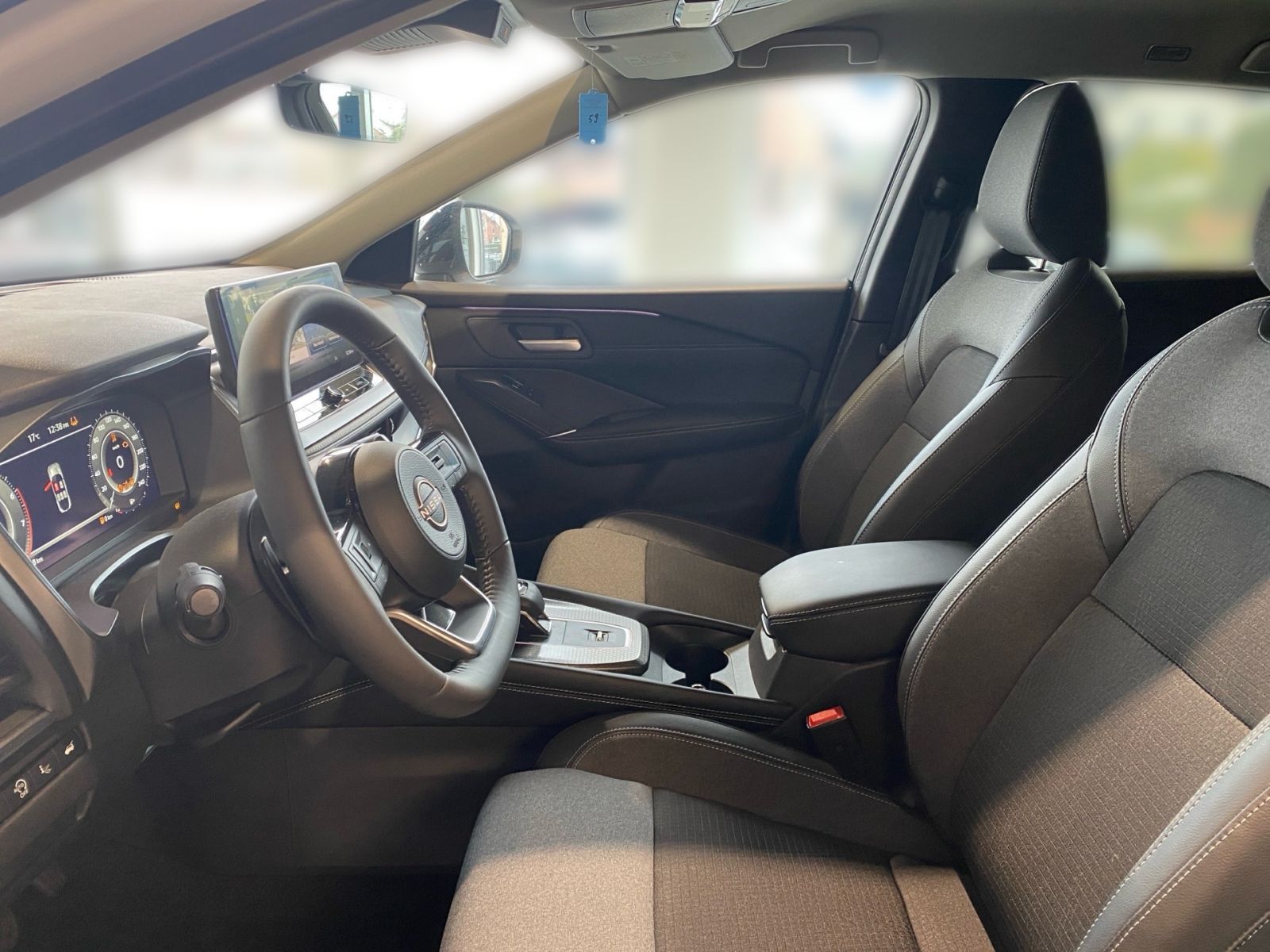 Fahrzeugabbildung Nissan Qashqai 1.3 DIG-T Xtronic MHEV N-Connecta *360'K