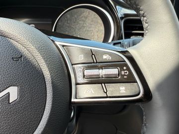 Kia XCeed 1.5 T-GDI Vision DCT7 Klima Navi Kamera