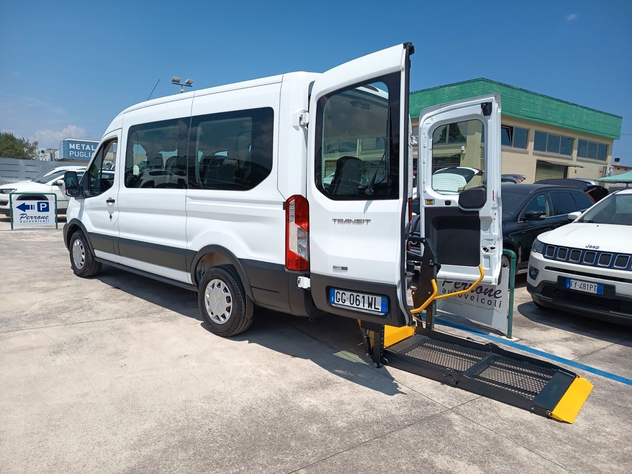 Fiat Ducato 35 2.2 Mjt 140CV PM-TM 9 posti con p imagem 2
