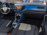 Volkswagen T-Roc 1.5 TSI Style NAVI GJ-REIFEN DWA PDC SITZH - : Geländewagen, Reifen