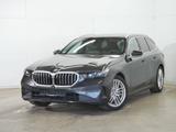 BMW 540d xDrive Touring - silberne BMW 540
