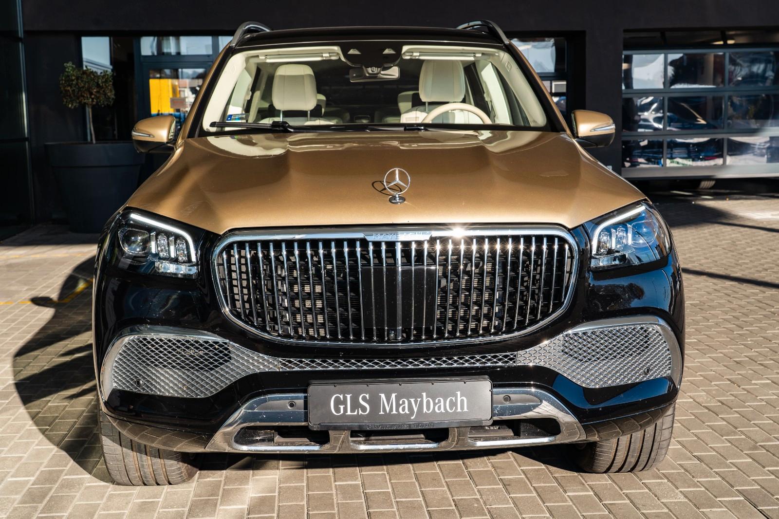 Mercedes-Benz GLS 600 Maybach 4Matic FULL OPTIONAL DUO TONE
