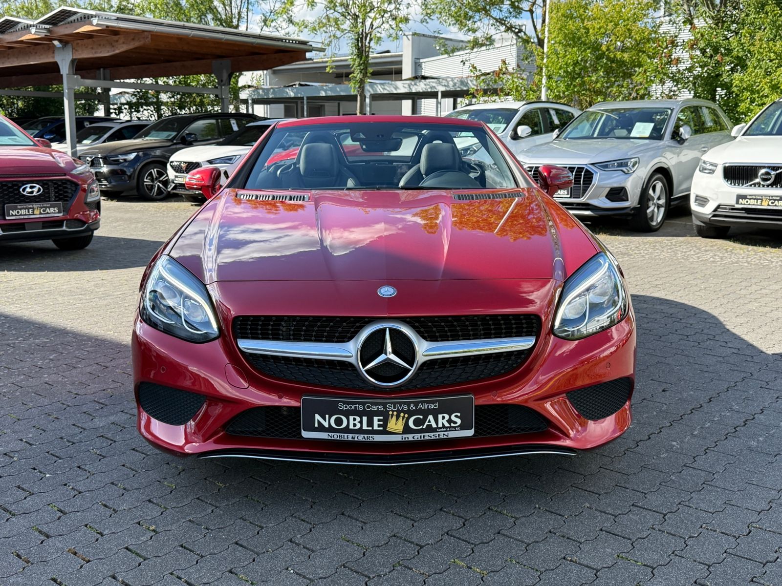Fahrzeugabbildung Mercedes-Benz SLC 300 AIRSCARF LED NAVI SHZ