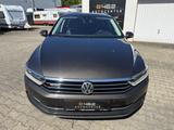 Volkswagen Passat Variant Highline BMT/Start-Stopp 4Motion - scheckheftgepflegte VW Passat Variant