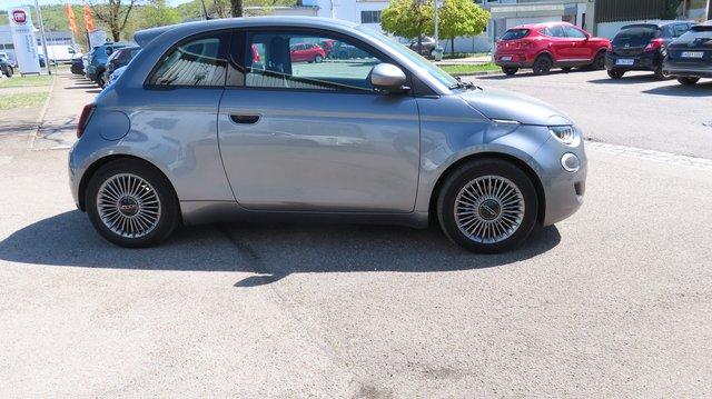Fiat 500e Icon 42KWH 118 PS +Winterpaket+Höhenverst. 