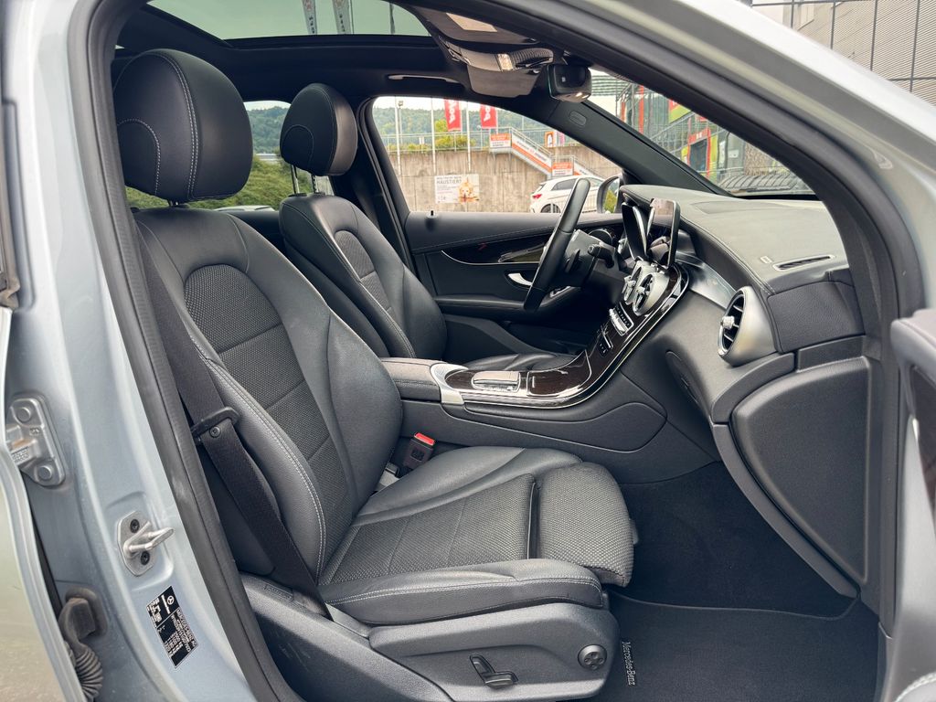 Mercedes-Benz GLC 220 d 4M,Pano,AHK,360Kam,Digital,Trittbrett