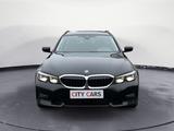 BMW 320 3 Touring 320 d Sport Line Navi Kamera LED - BMW 320 Gebrauchtwagen in Düsseldorf