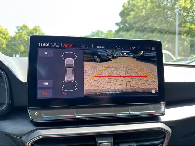 Leon Sportstourer 1.5 TSI Basis SHZ NAVI ACC LED