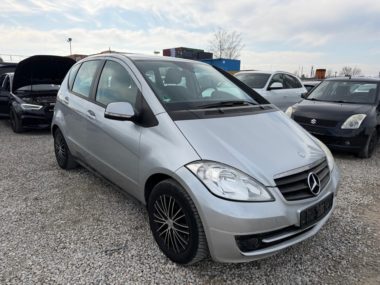 Mercedes-Benz A 180 A A 180 CDI