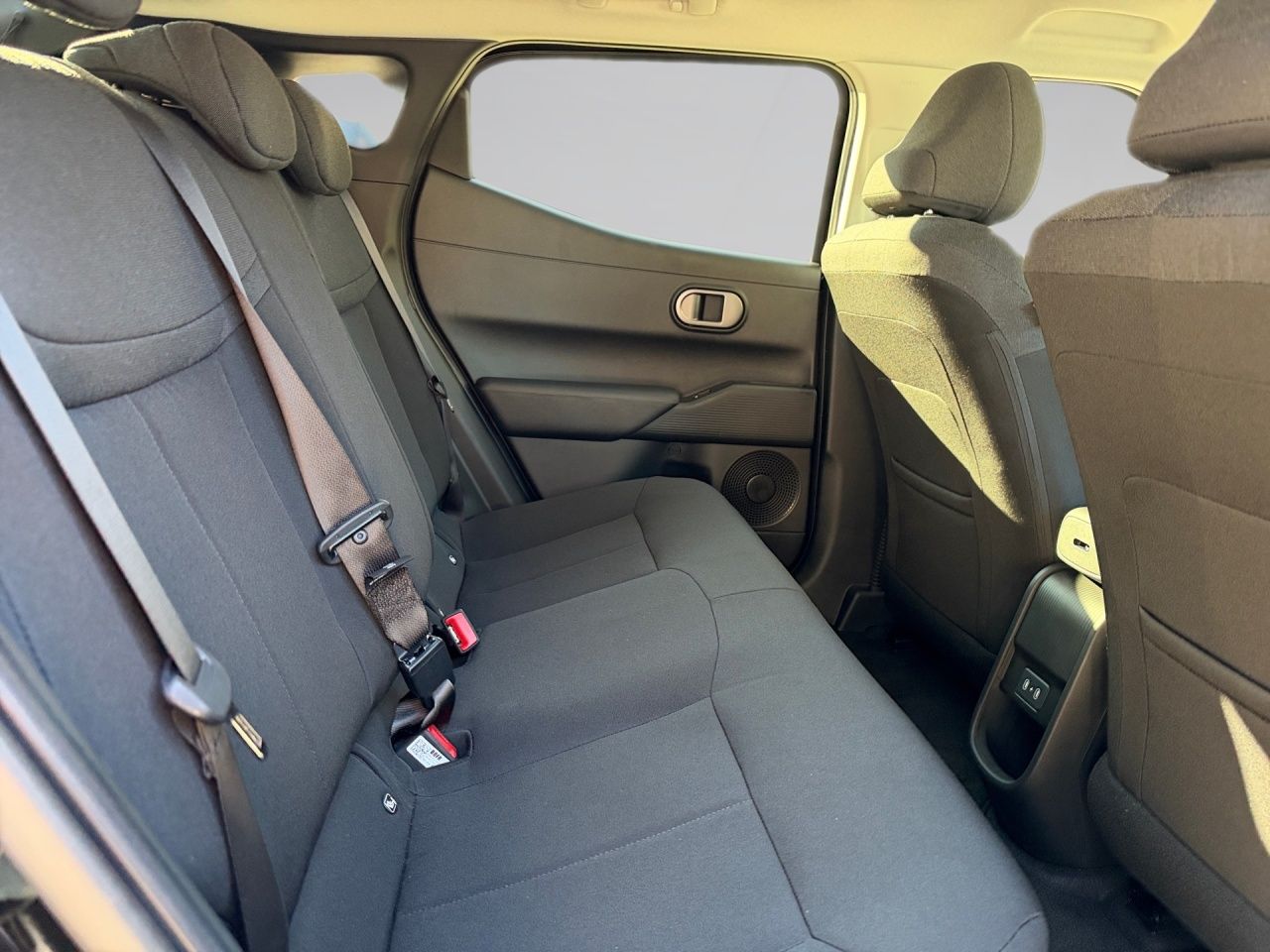 Fahrzeugabbildung Hyundai IONIQ 3 TREND SHZ*LHZ*KLIMAA*USB*ZV*