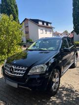 Mercedes-Benz ML 300 CDI 4MATIC BlueEFFICIENCY - - Mercedes-Benz ML 300 von privat
