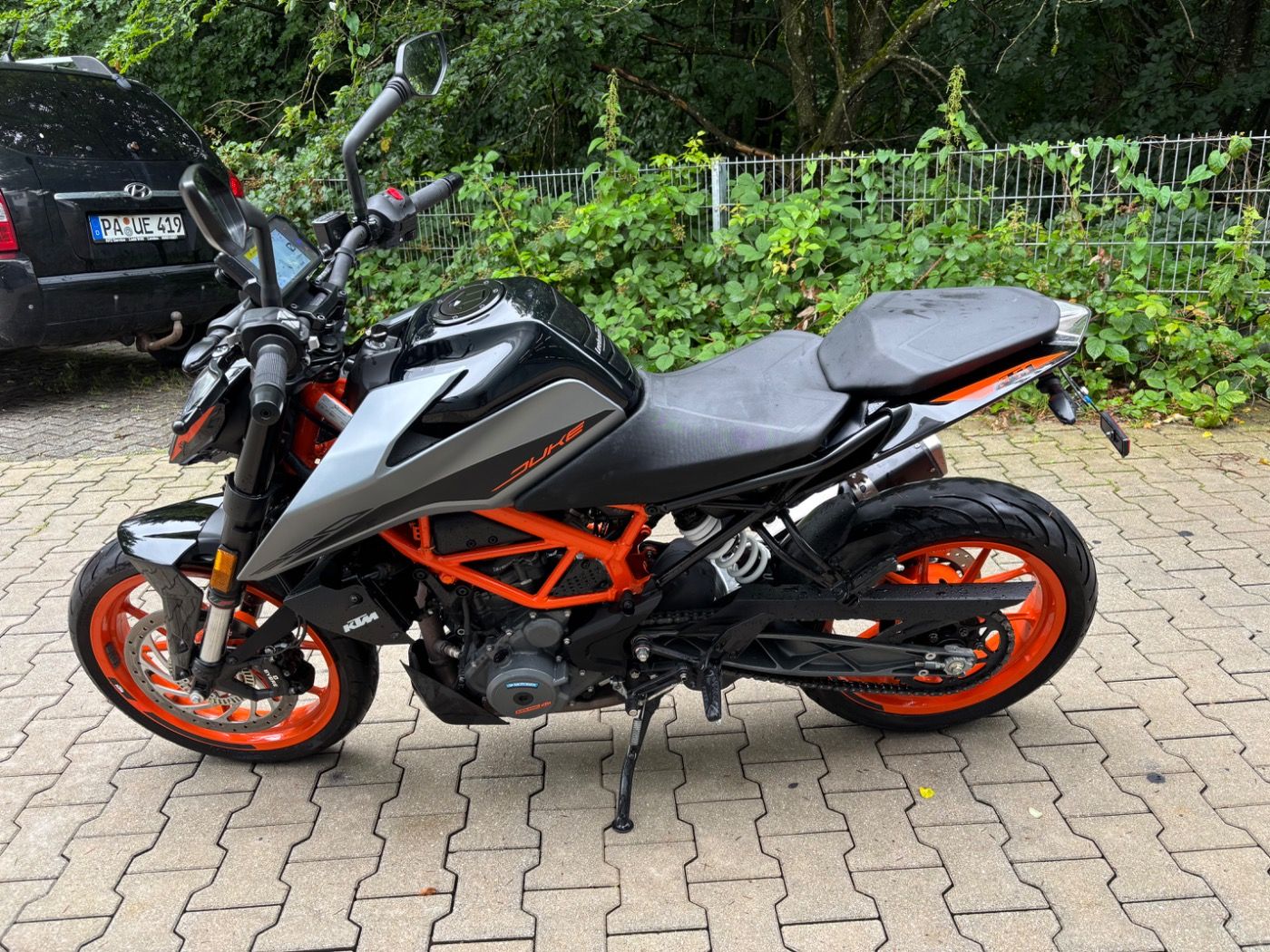 Fahrzeugabbildung KTM 390 Duke aus erster Hand