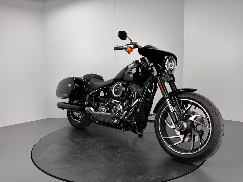 Fahrzeugabbildung Harley-Davidson SPORT GLIDE *NEUWERTIG