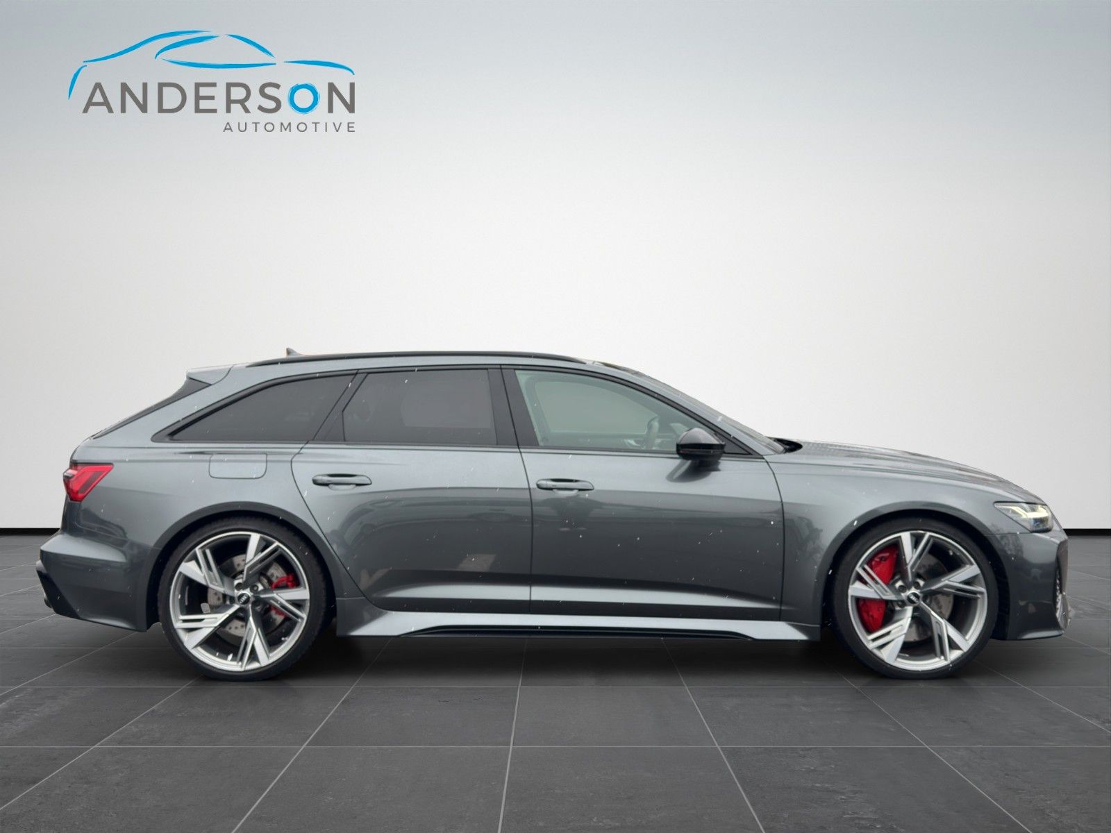 Fahrzeugabbildung Audi RS6 AVANT 4.0TFSI B&O MEMORY SSITZ LASER 22" HUD