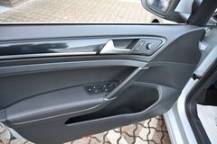 VW Golf VII Variant 1.4 TSI Highline Navi Leder PDC