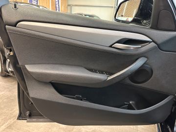 BMW X1 20 d xDrive *AHK*Klima*Navi*Sport-Paket M*